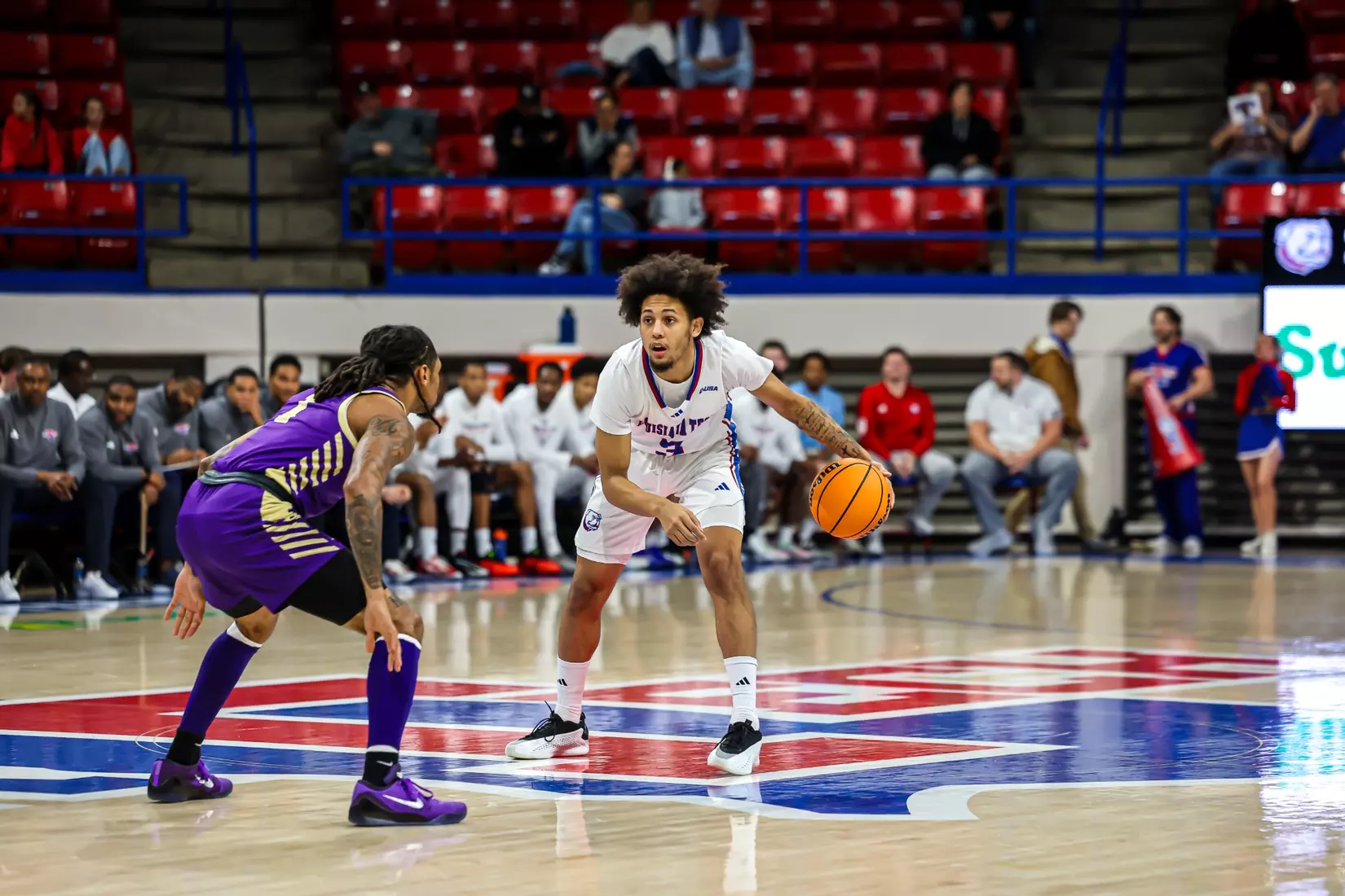 Bulldogs explode in second half, defeat Braves 83-58