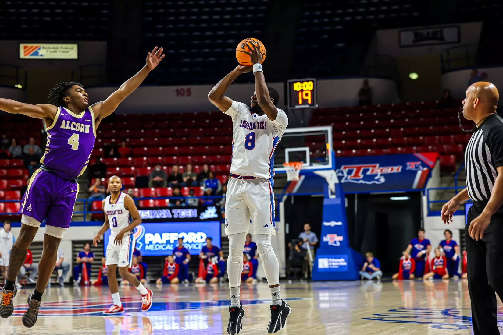 Bulldogs explode in second half, defeat Braves 83-58