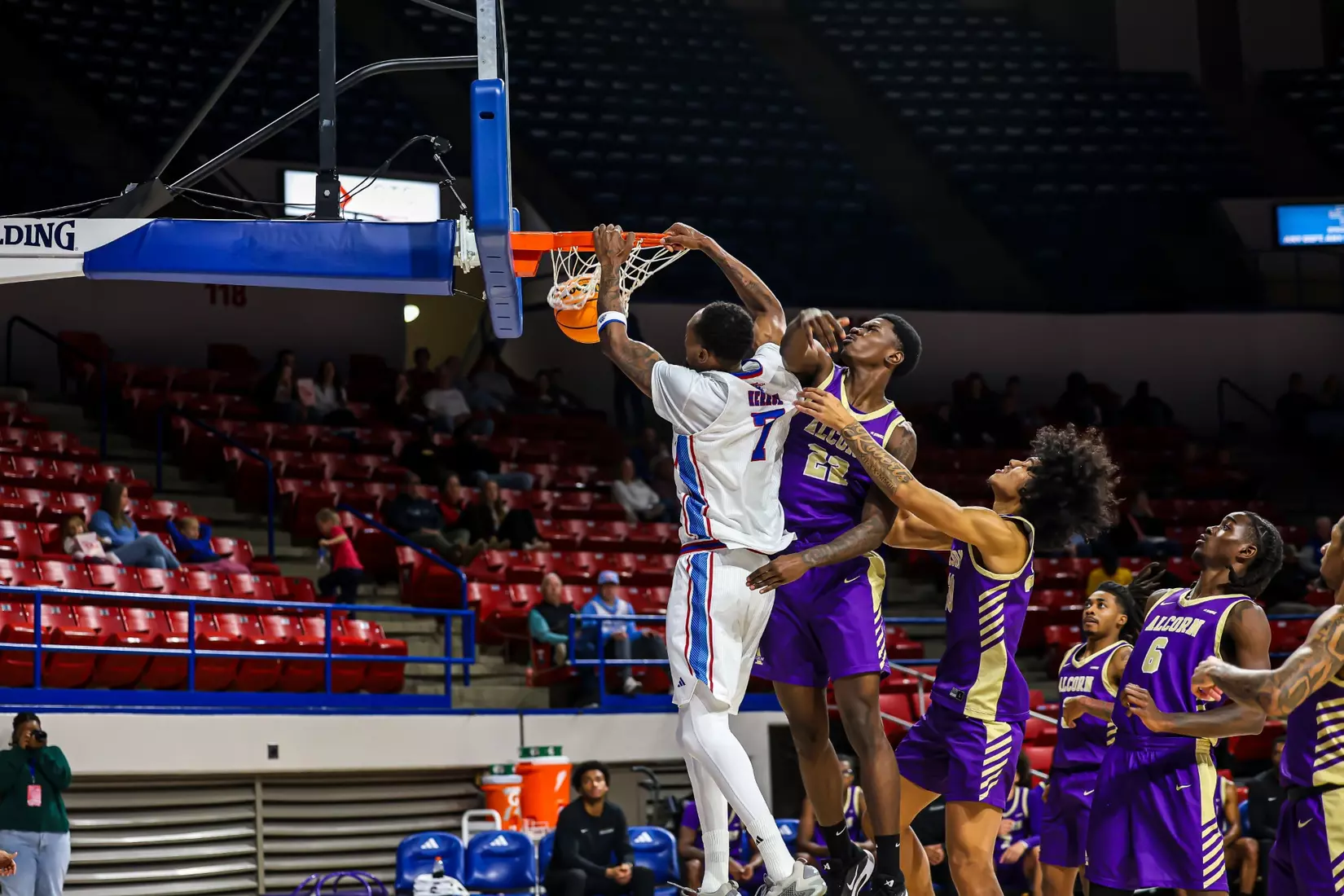 Bulldogs explode in second half, defeat Braves 83-58