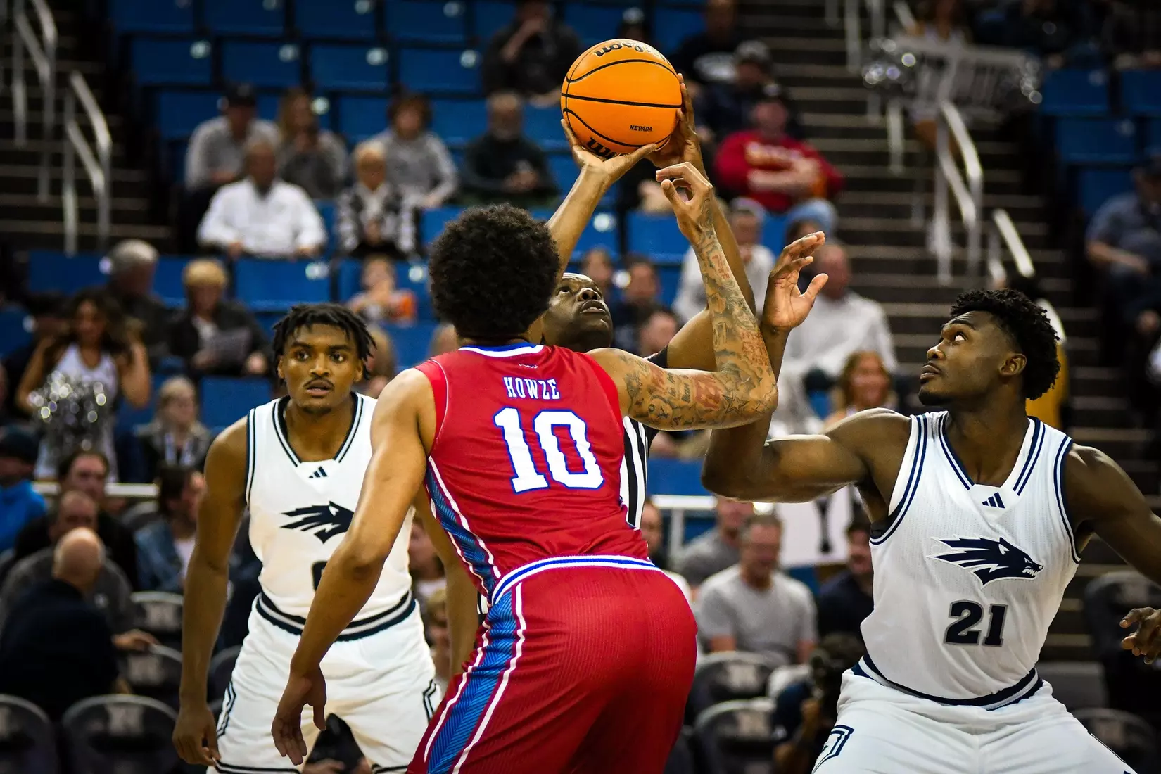 Bulldogs fall 77-50 in season opener to Wolf Pack