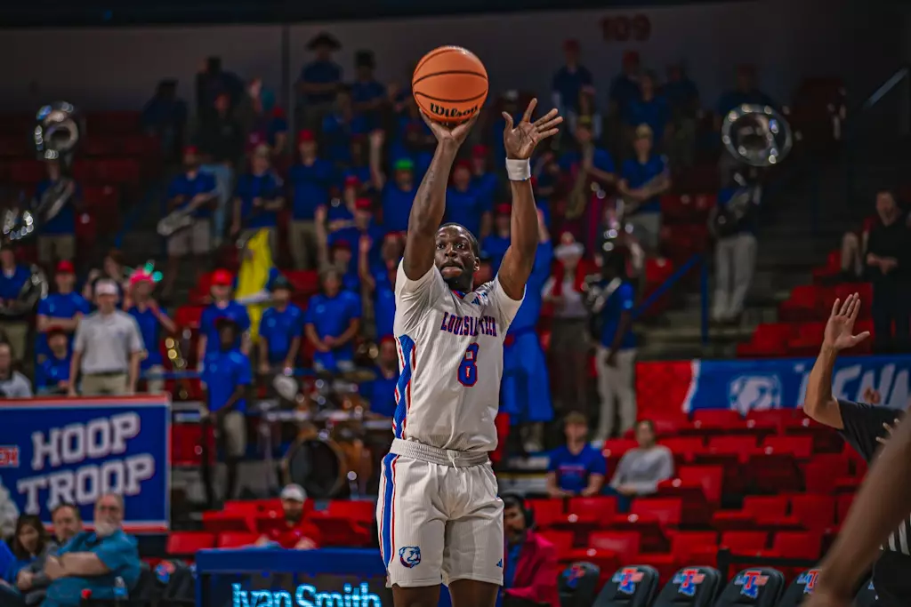 Bulldogs run away from Scots in 93-35 victory on Sunday afternoon inside the Thomas Assembly Center on Karl Malone Court