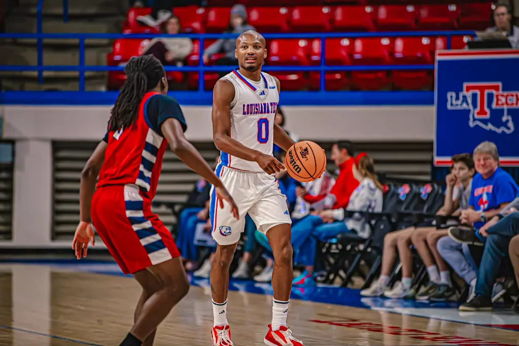 Bulldogs run away from Scots in 93-35 victory on Sunday afternoon inside the Thomas Assembly Center on Karl Malone Court