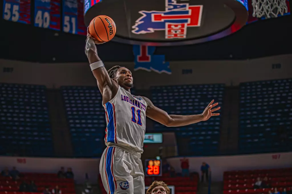 Bulldogs run away from Scots in 93-35 victory on Sunday afternoon inside the Thomas Assembly Center on Karl Malone Court
