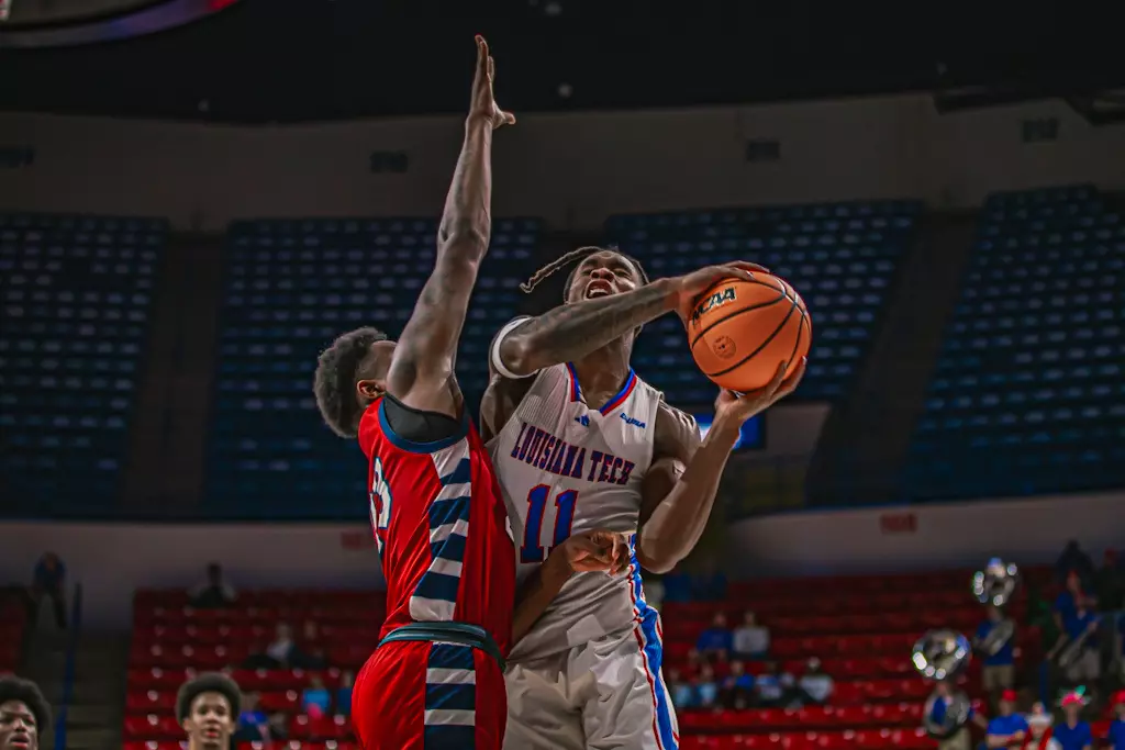 Bulldogs run away from Scots in 93-35 victory on Sunday afternoon inside the Thomas Assembly Center on Karl Malone Court