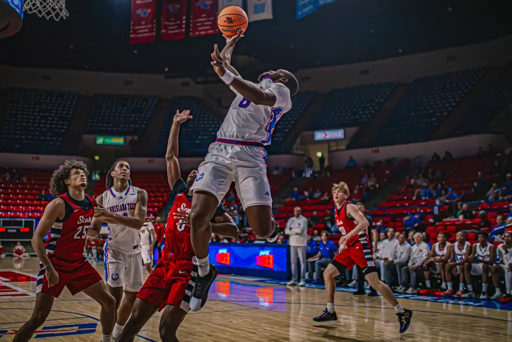 Bulldogs run away from Scots in 93-35 victory on Sunday afternoon inside the Thomas Assembly Center on Karl Malone Court