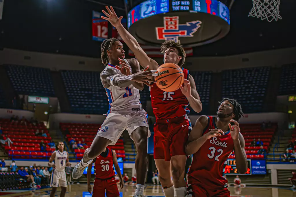 Bulldogs run away from Scots in 93-35 victory on Sunday afternoon inside the Thomas Assembly Center on Karl Malone Court