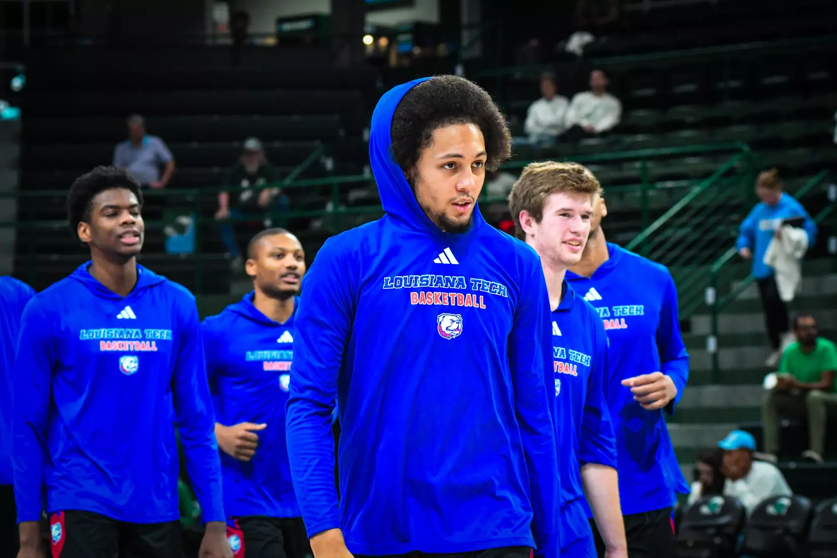 Bulldogs fall on the road to Green Wave, 61-53
