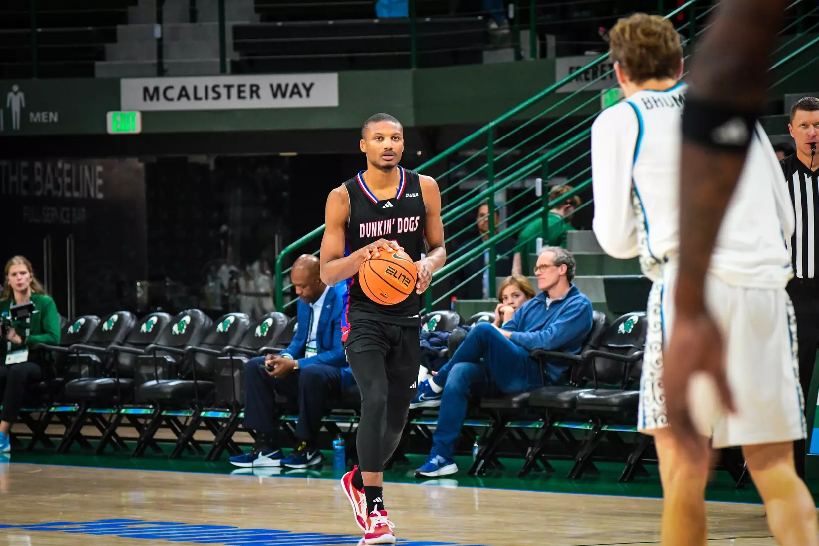 Bulldogs fall on the road to Green Wave, 61-53