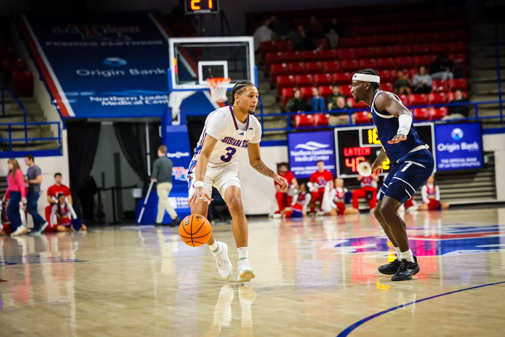 Bulldogs open CUSA play with 75-63 win over Miners