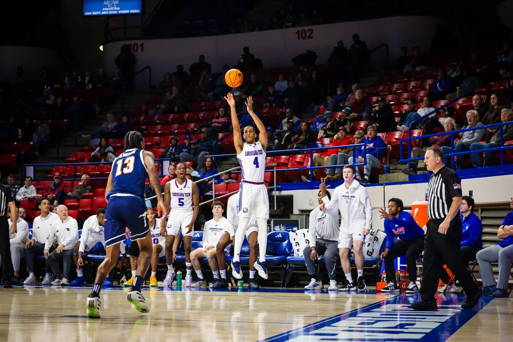 Bulldogs open CUSA play with 75-63 win over Miners