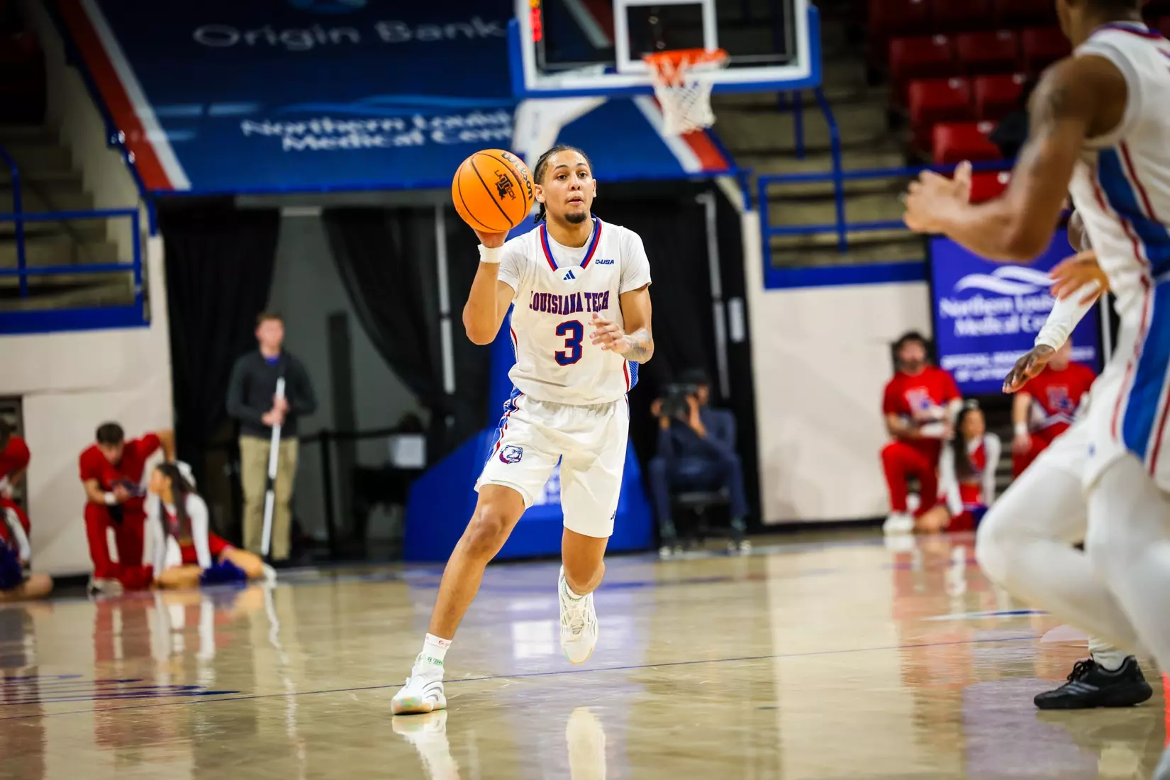 Bulldogs open CUSA play with 75-63 win over Miners