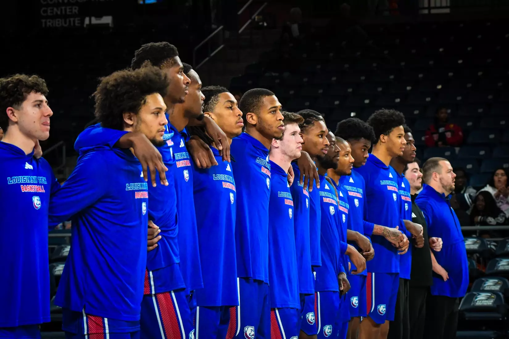 Bulldogs drop road contest to Eagles, 77-69