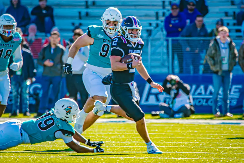 The Bulldogs erased an 11-point halftime deficit, shutting out Coastal Carolina in the second half to claim a 23-14 victory to become the 2025 Radiance Technologies Independence Bowl champions.