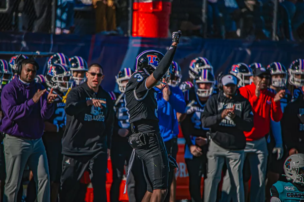 The Bulldogs erased an 11-point halftime deficit, shutting out Coastal Carolina in the second half to claim a 23-14 victory to become the 2025 Radiance Technologies Independence Bowl champions.