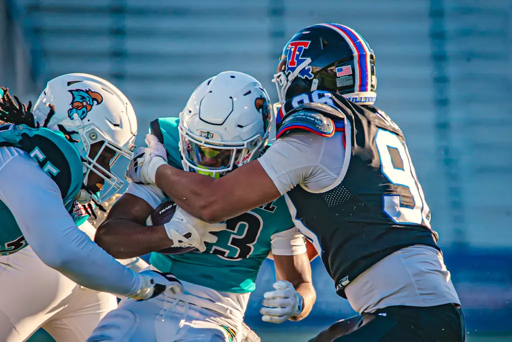 The Bulldogs erased an 11-point halftime deficit, shutting out Coastal Carolina in the second half to claim a 23-14 victory to become the 2025 Radiance Technologies Independence Bowl champions.