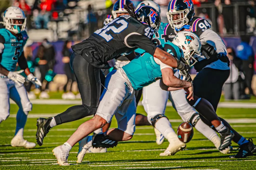 The Bulldogs erased an 11-point halftime deficit, shutting out Coastal Carolina in the second half to claim a 23-14 victory to become the 2025 Radiance Technologies Independence Bowl champions.