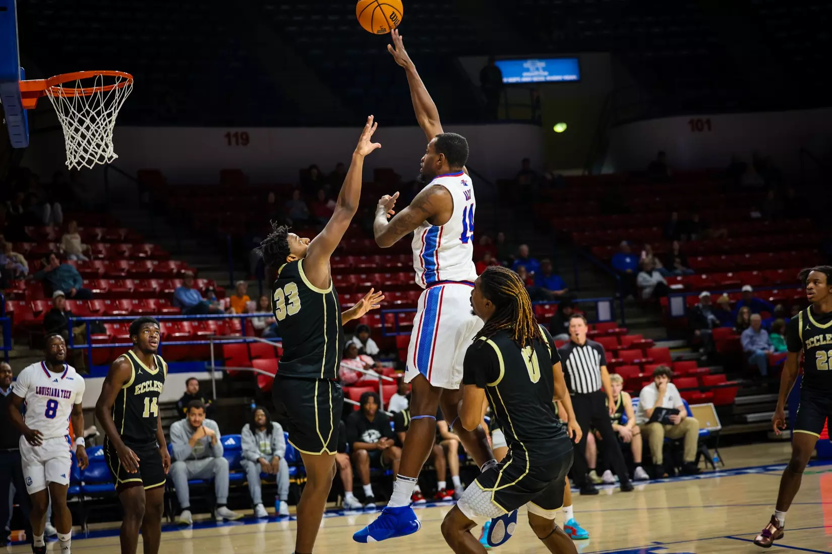 Bulldogs dominate Royals, 89-37, to remain unbeaten at home