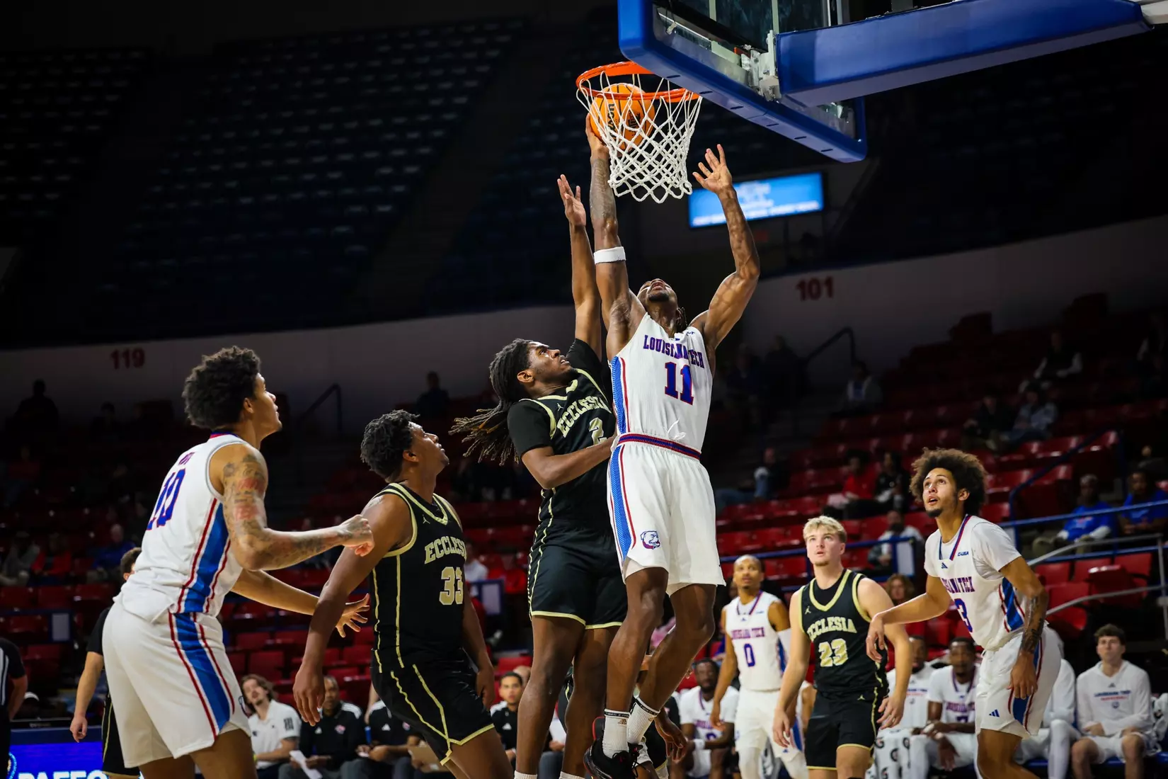 Bulldogs dominate Royals, 89-37, to remain unbeaten at home