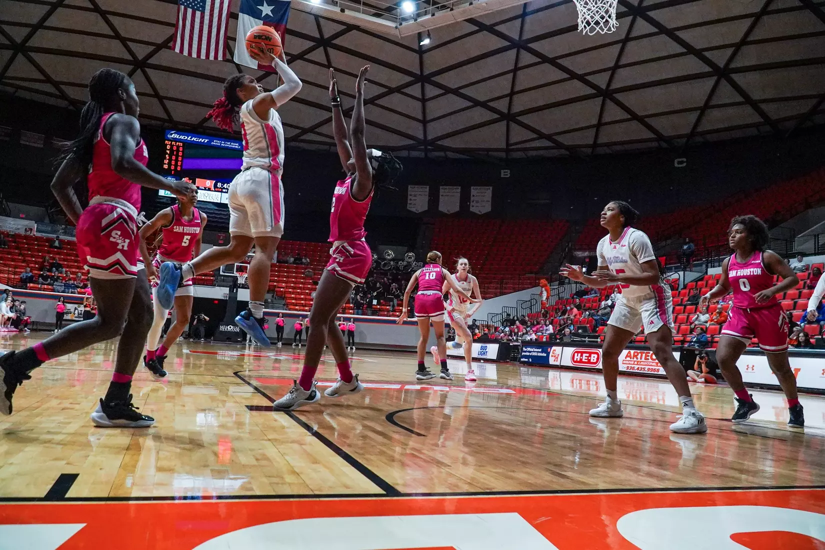 LA Tech falls to Sam Houston, 70-65