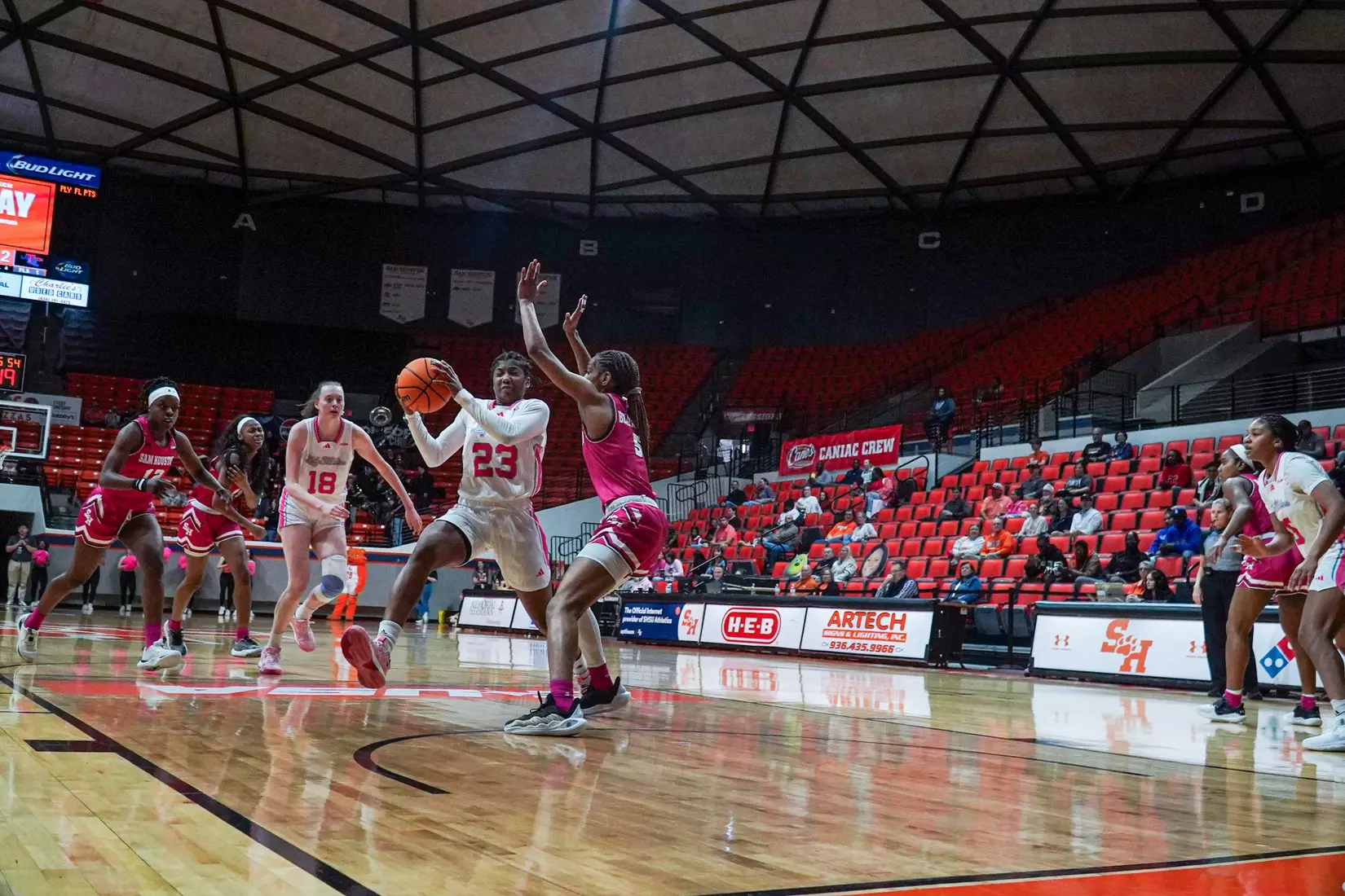 LA Tech falls to Sam Houston, 70-65
