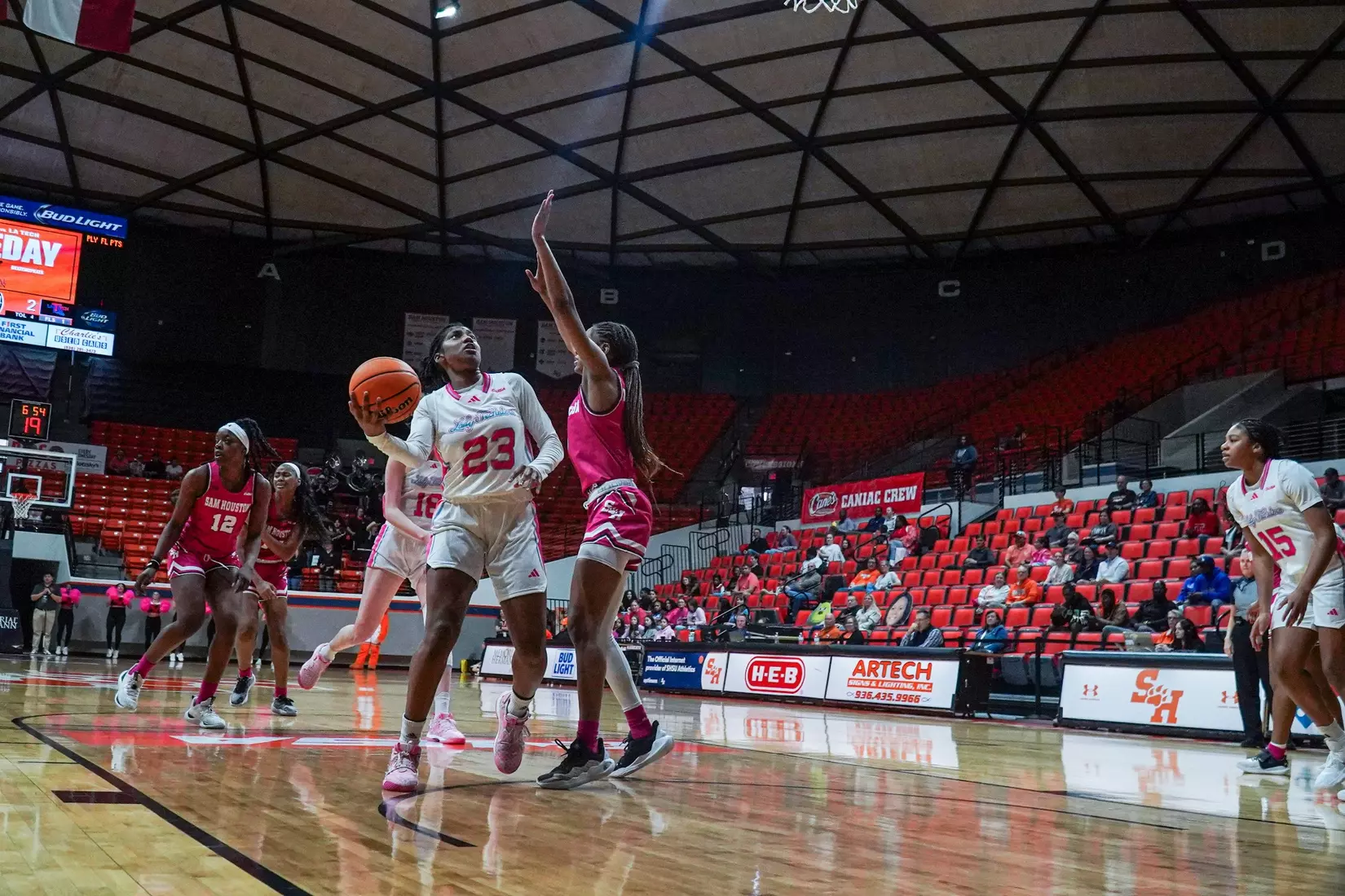 LA Tech falls to Sam Houston, 70-65