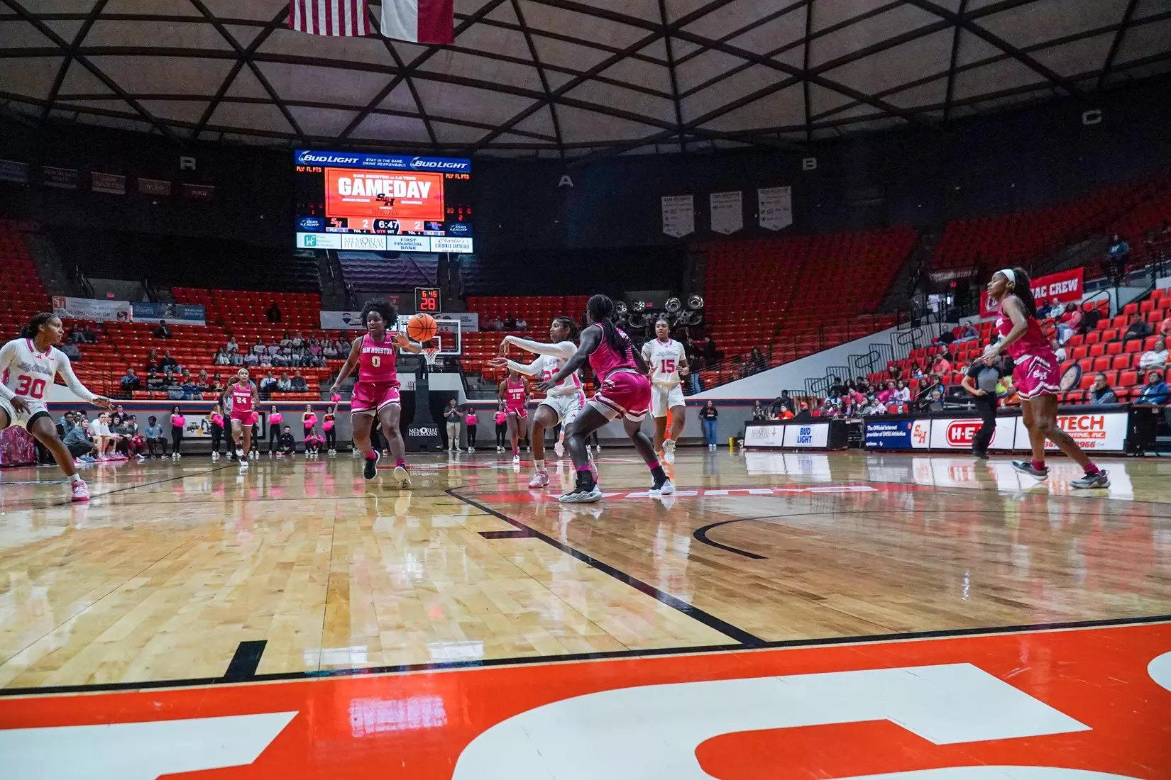 LA Tech falls to Sam Houston, 70-65
