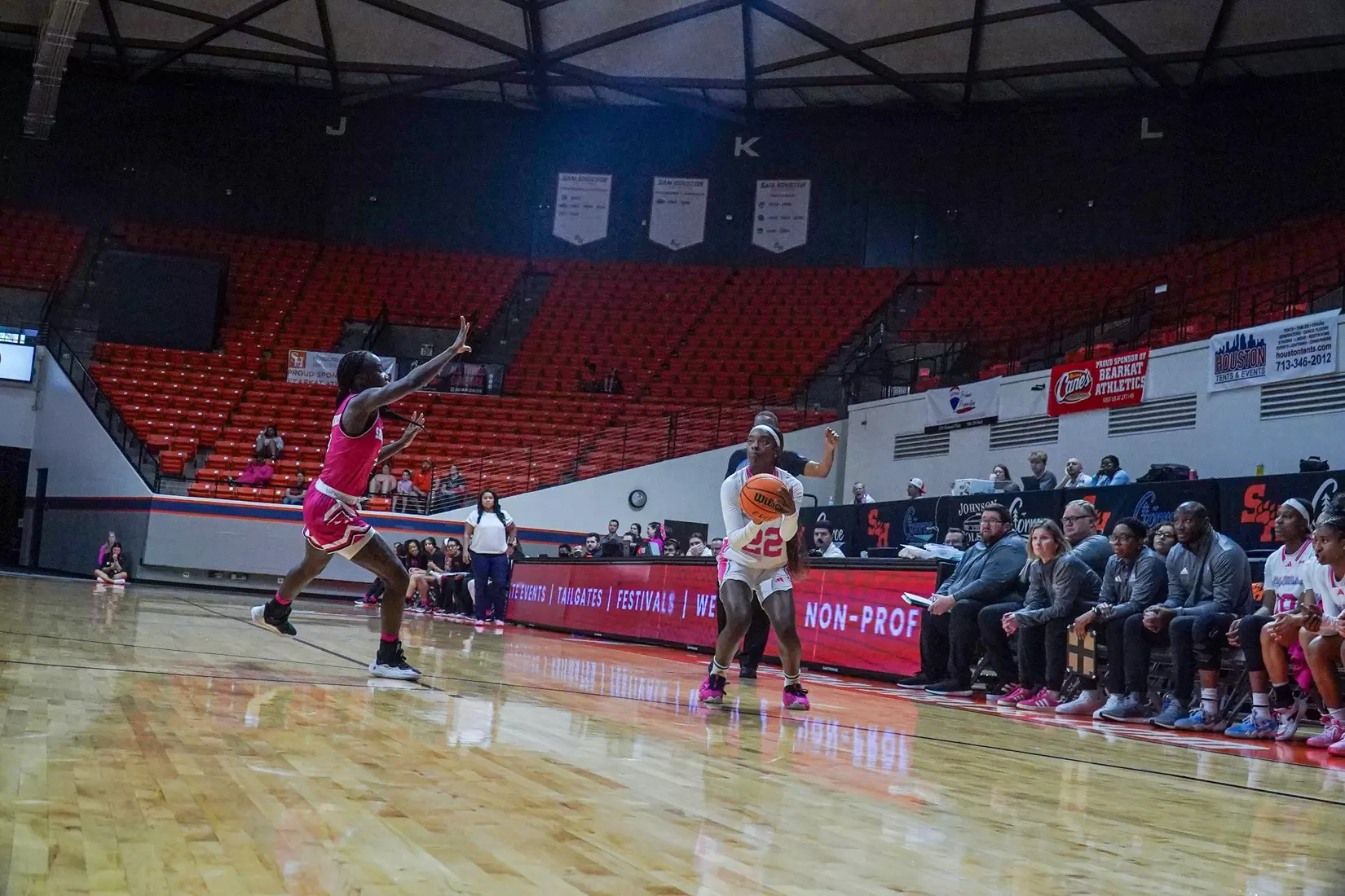 LA Tech falls to Sam Houston, 70-65