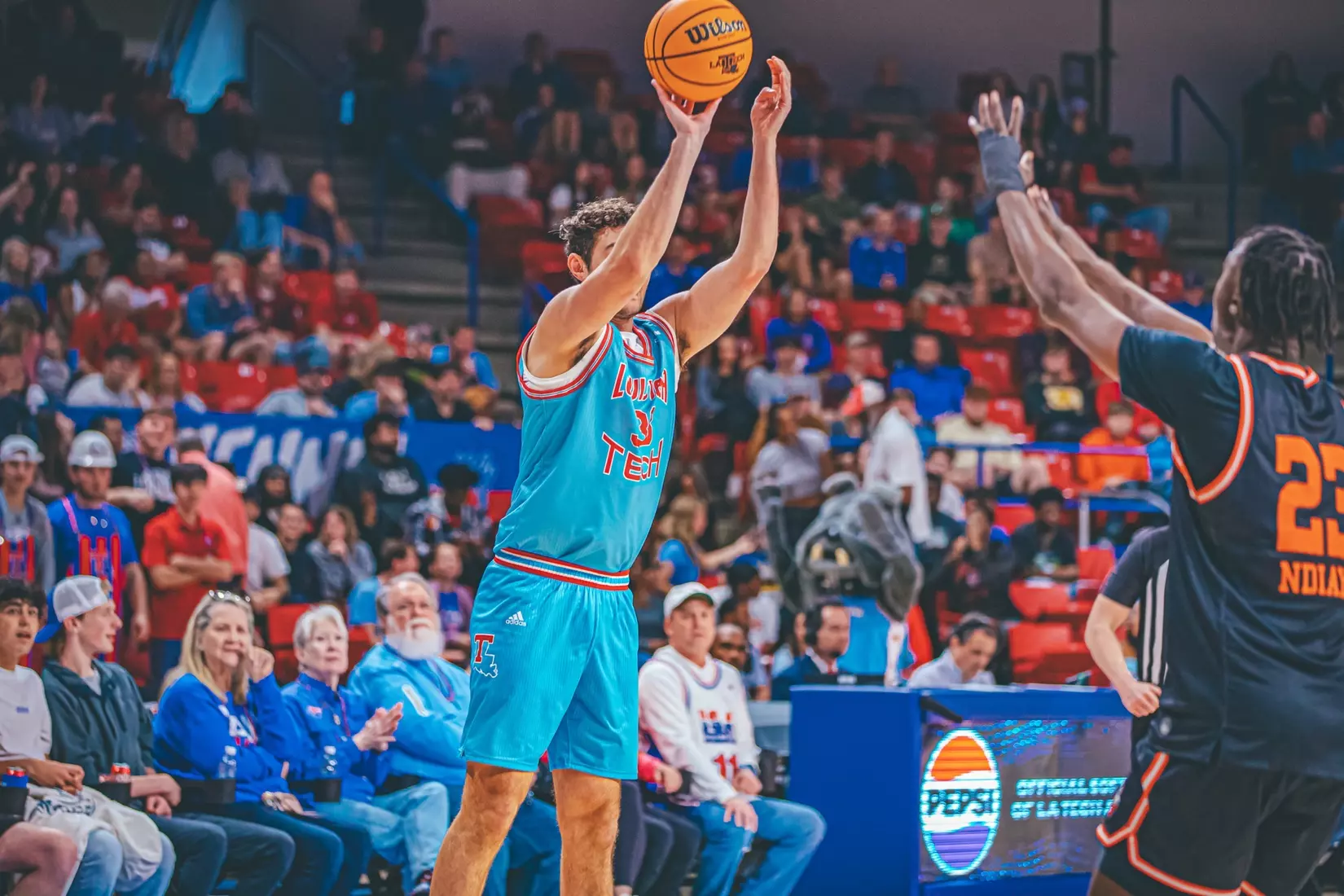 Bulldogs defeat Bearkats in overtime