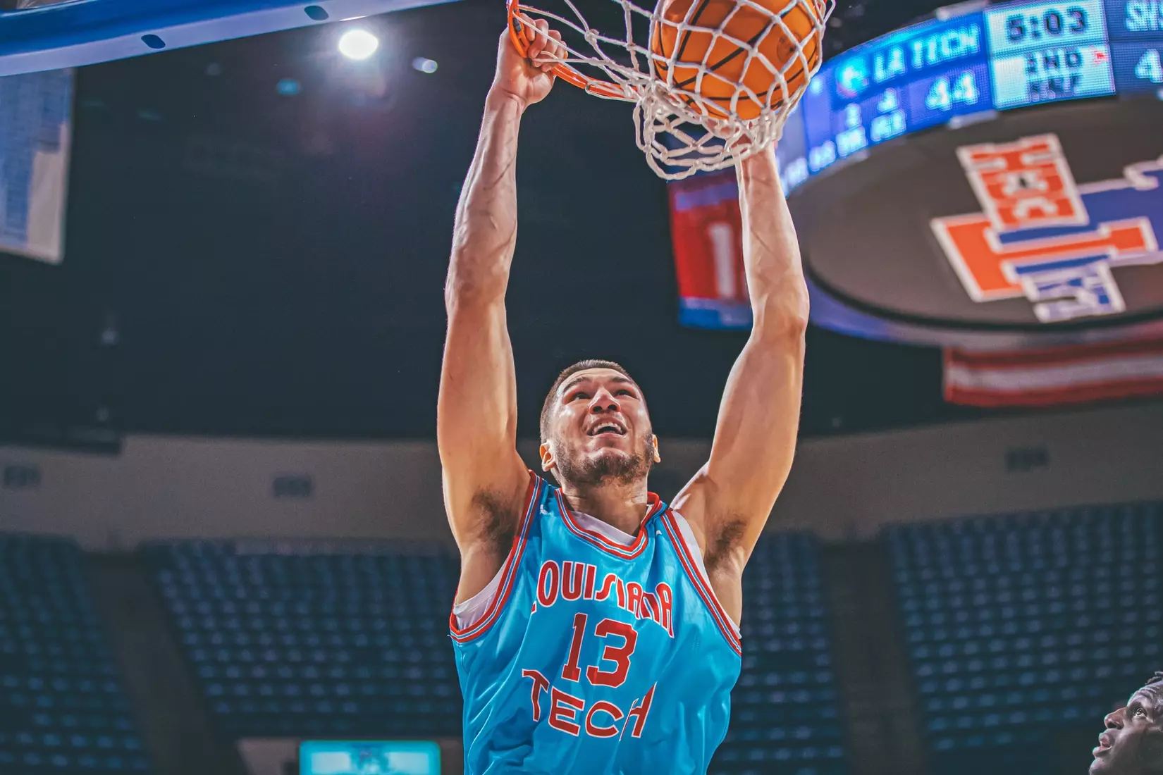 Bulldogs defeat Bearkats in overtime
