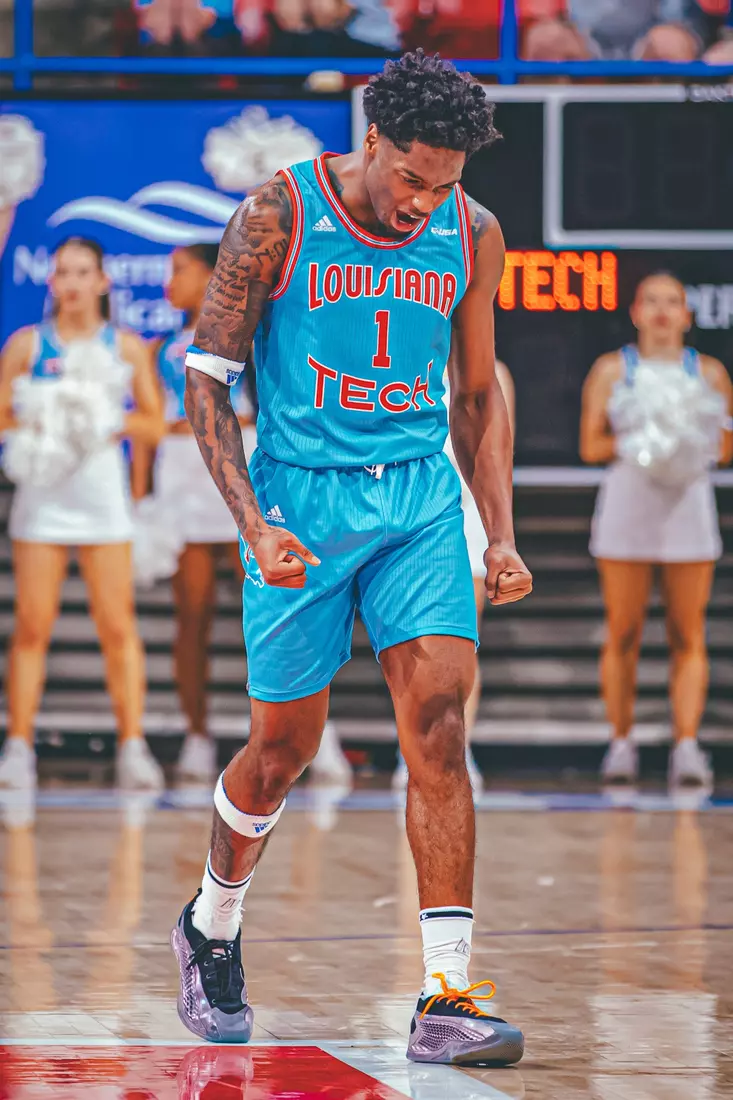 Bulldogs defeat Bearkats in overtime