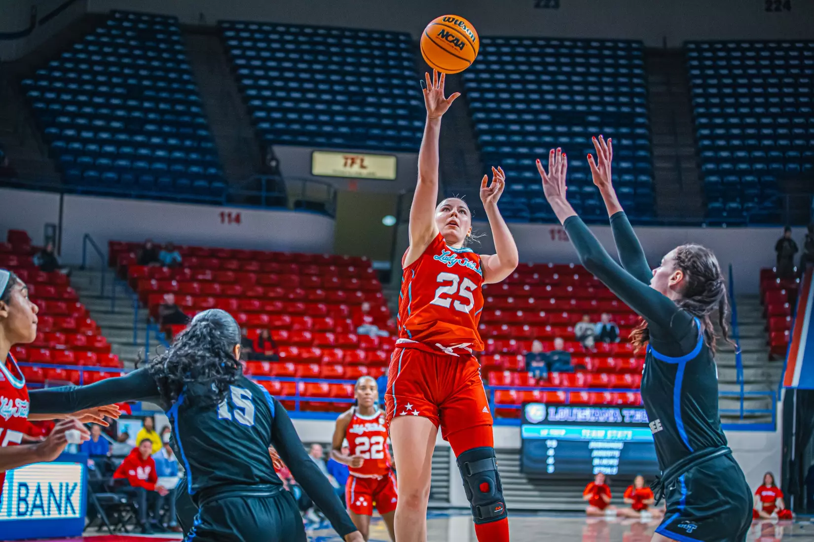 LA Tech falls to MTSU 55-46