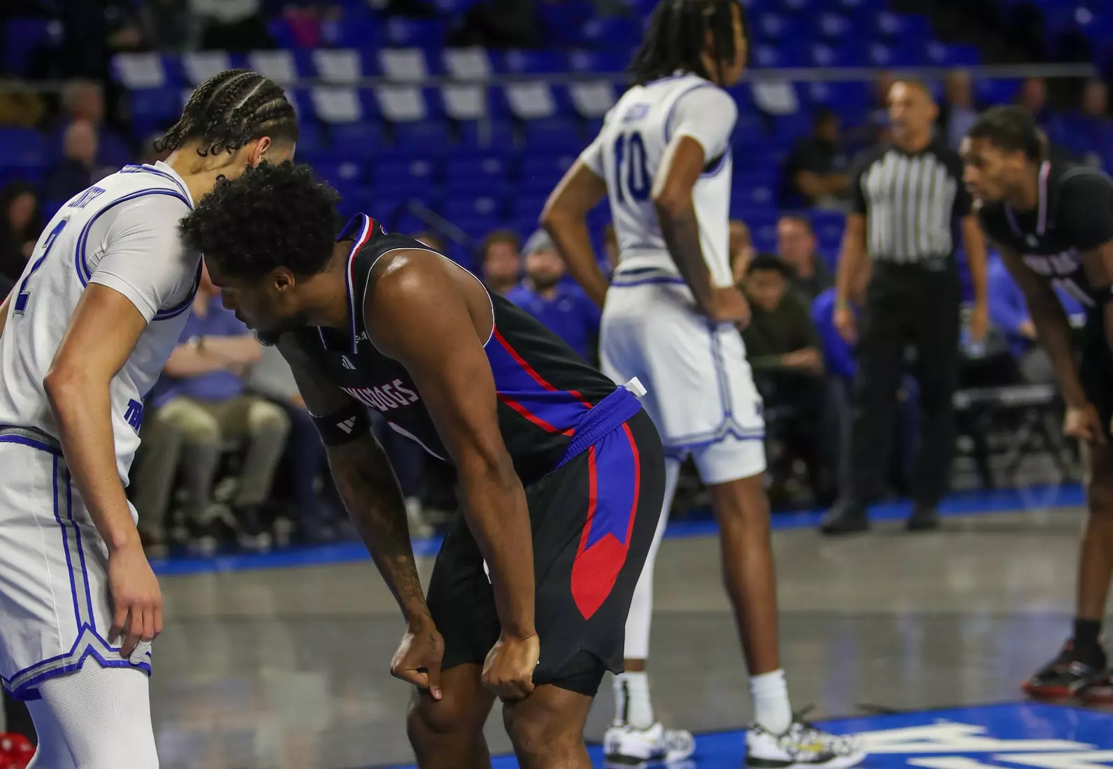Bulldogs beat Blue Raiders, 85-74, in Murfreesboro