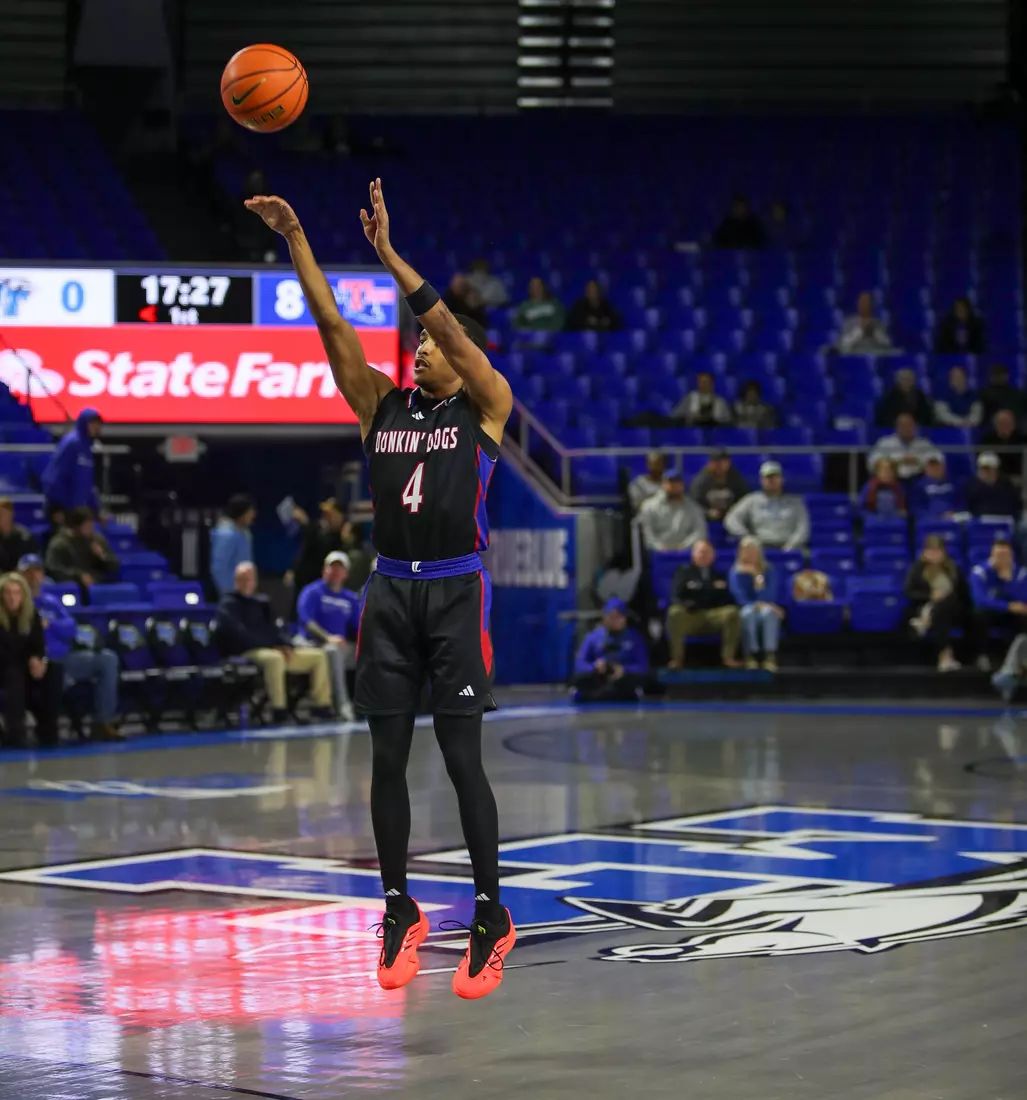 Bulldogs beat Blue Raiders, 85-74, in Murfreesboro