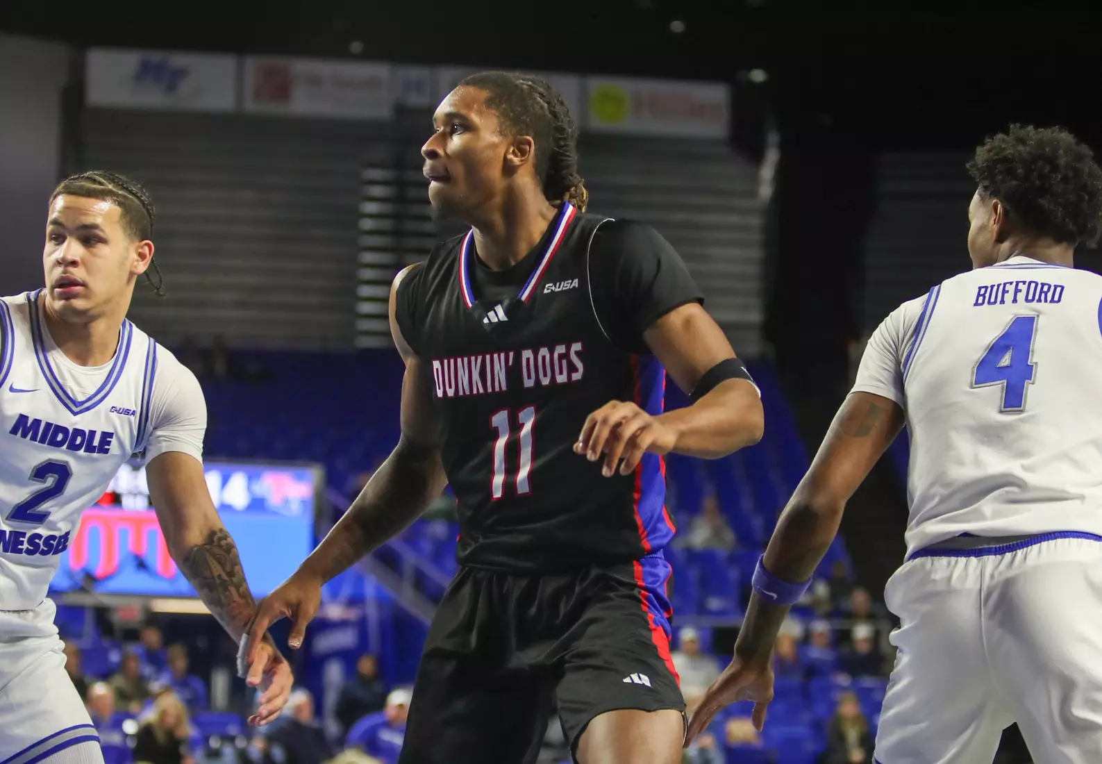 Bulldogs beat Blue Raiders, 85-74, in Murfreesboro