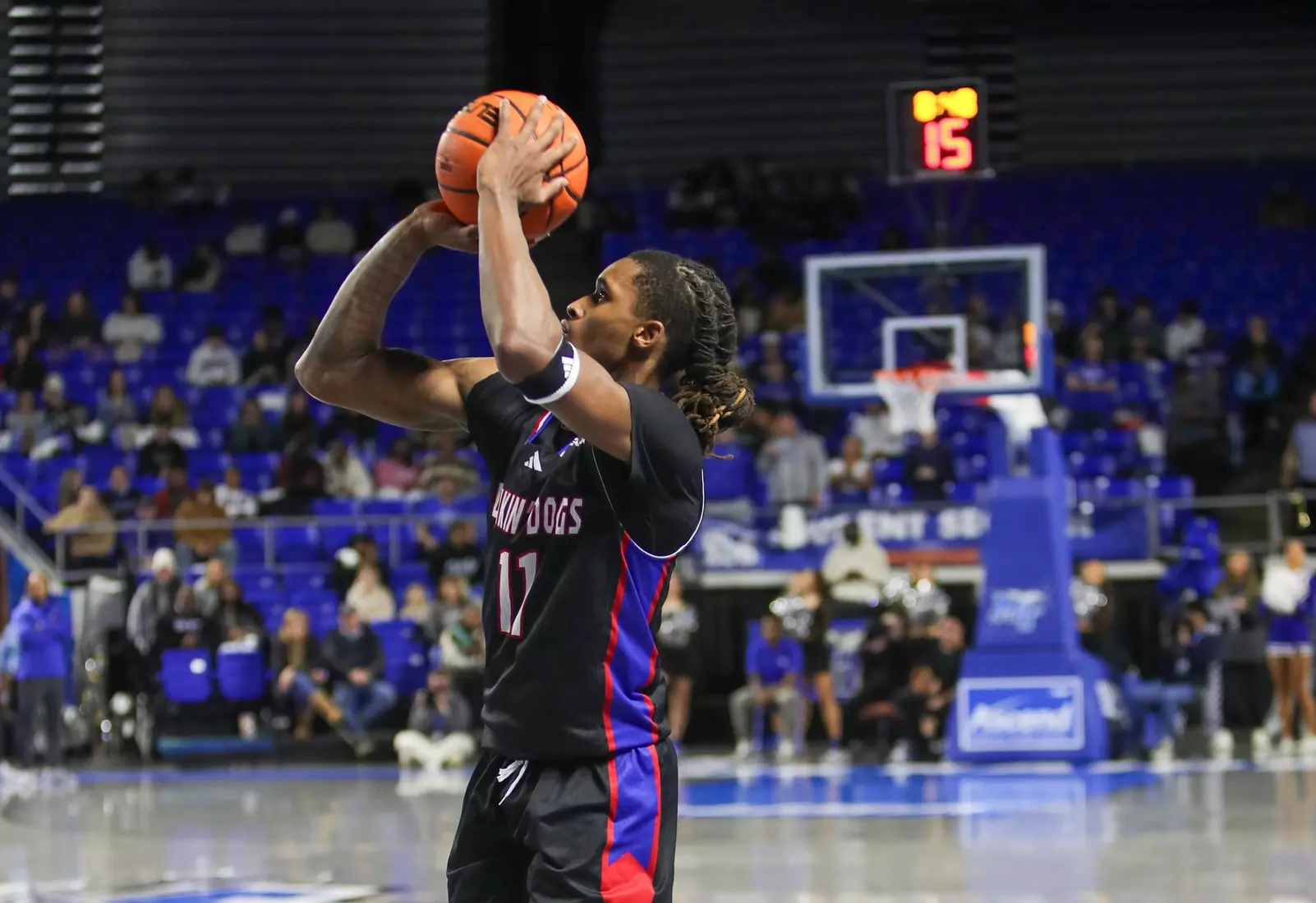 Bulldogs beat Blue Raiders, 85-74, in Murfreesboro