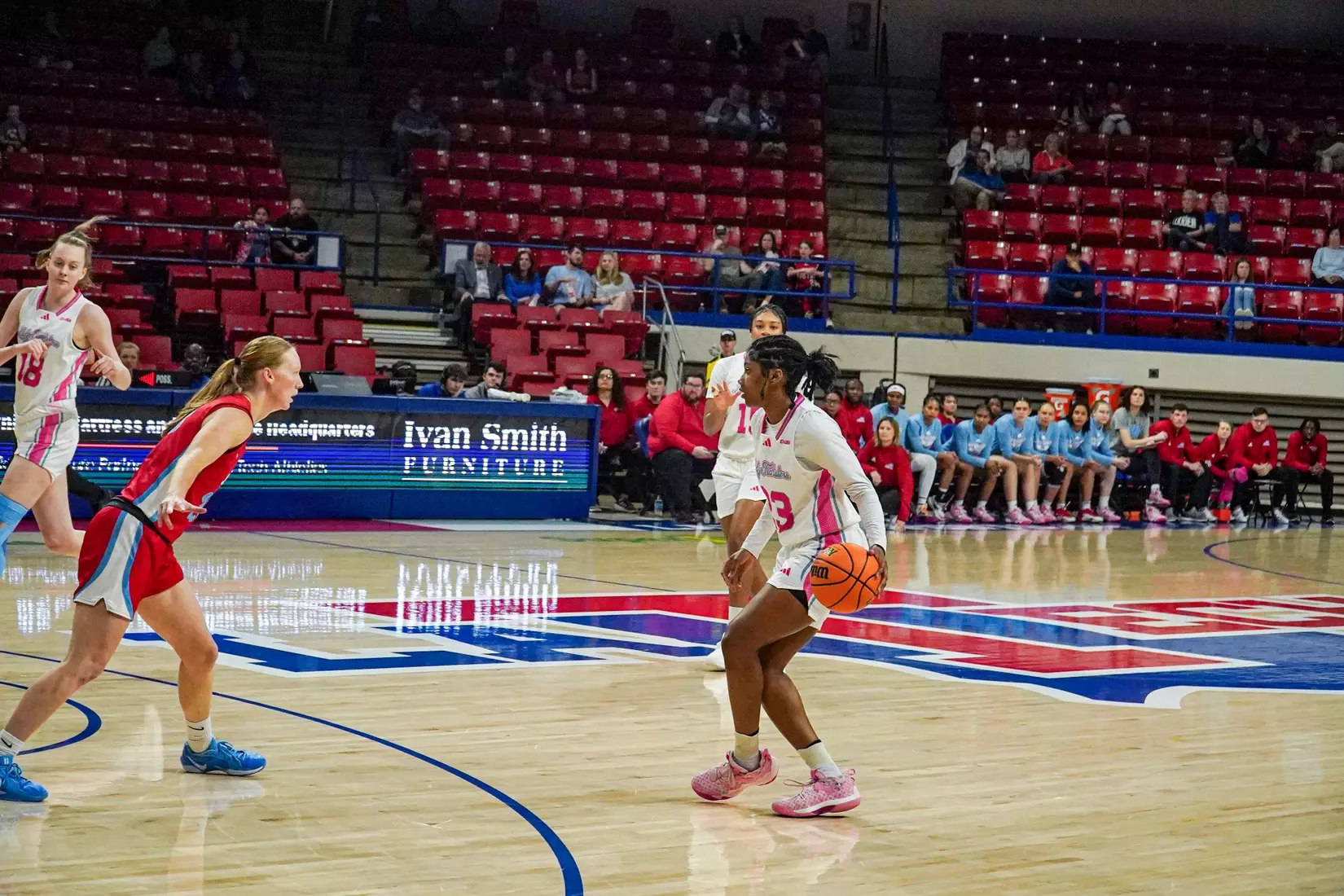 LA Tech erases 10-point 4th quarter deficit to beat Liberty 67-66