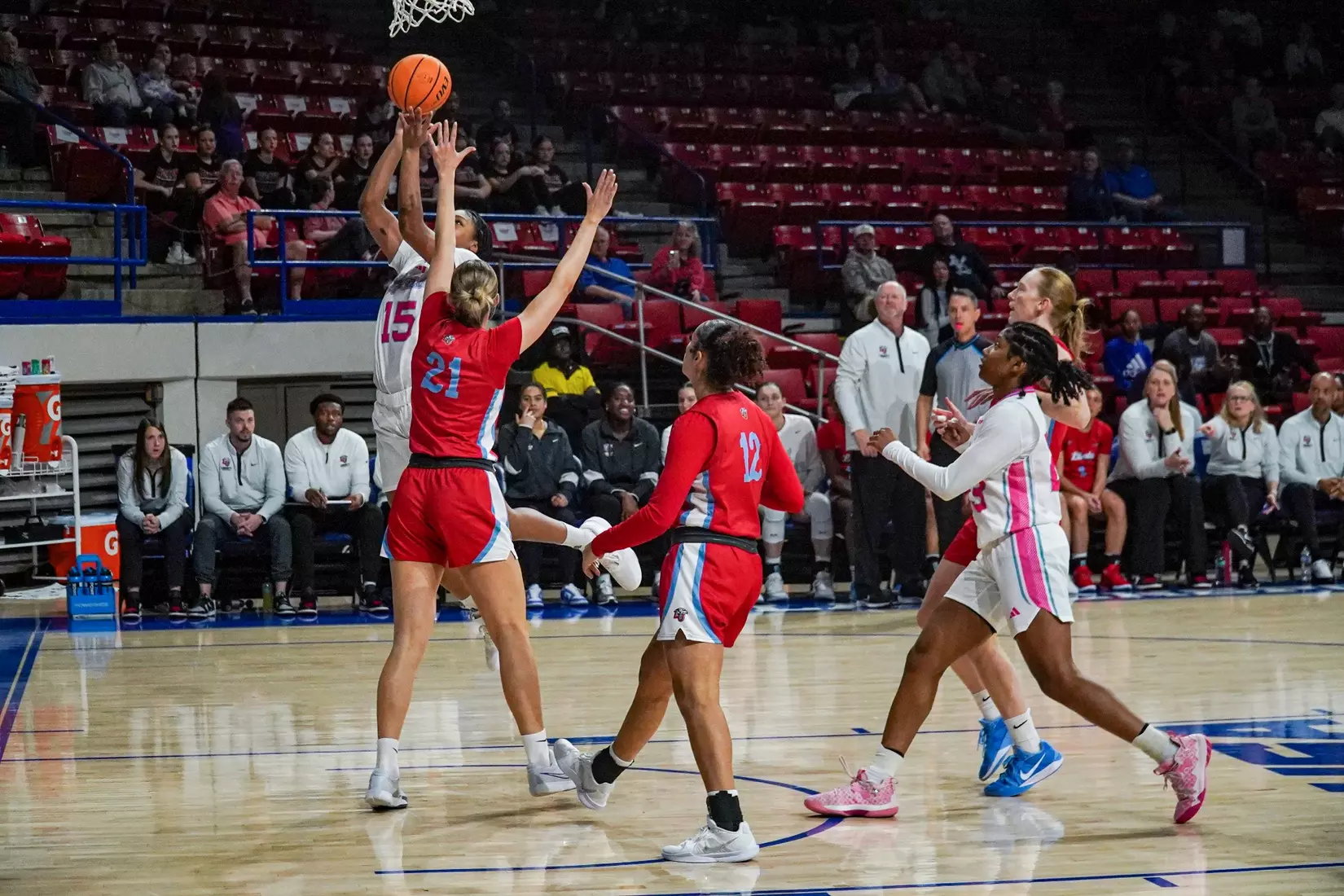 LA Tech erases 10-point 4th quarter deficit to beat Liberty 67-66