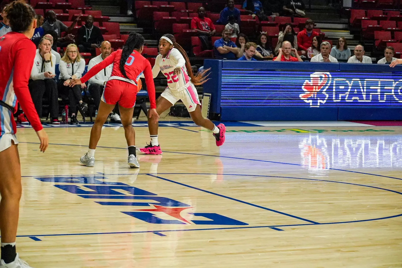 LA Tech erases 10-point 4th quarter deficit to beat Liberty 67-66