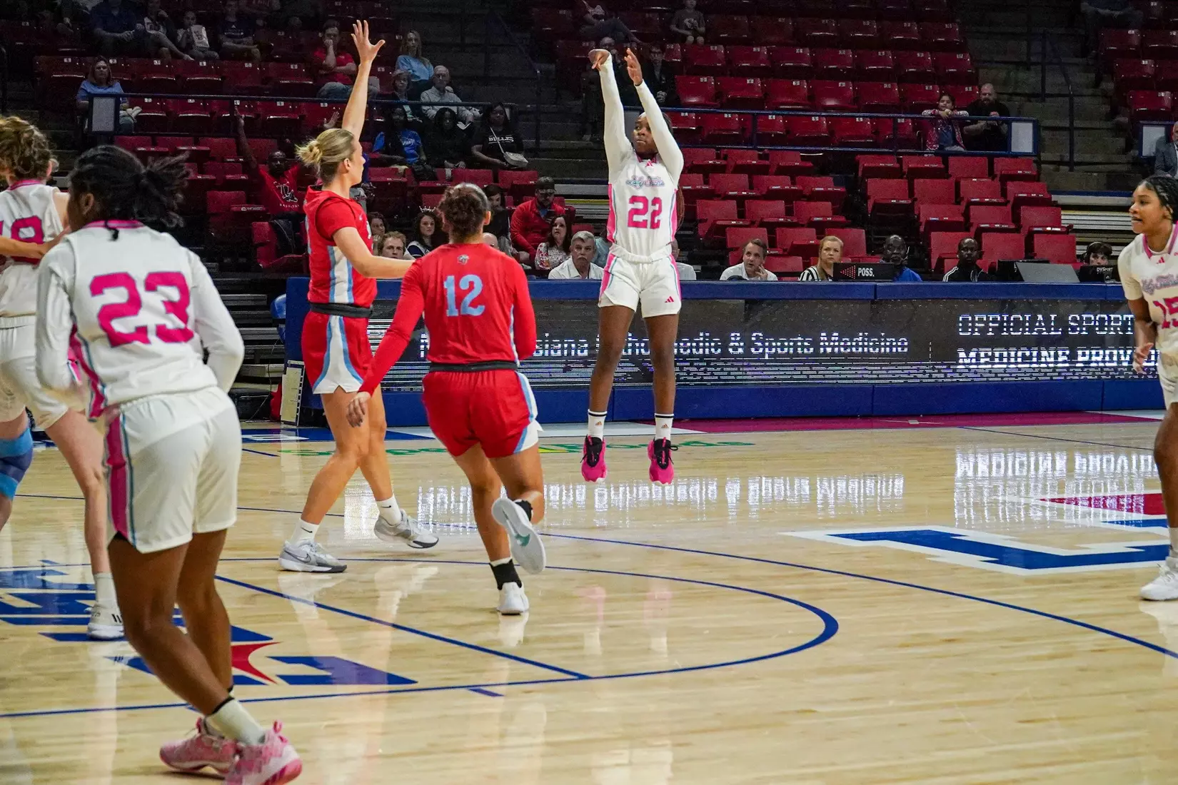 LA Tech erases 10-point 4th quarter deficit to beat Liberty 67-66
