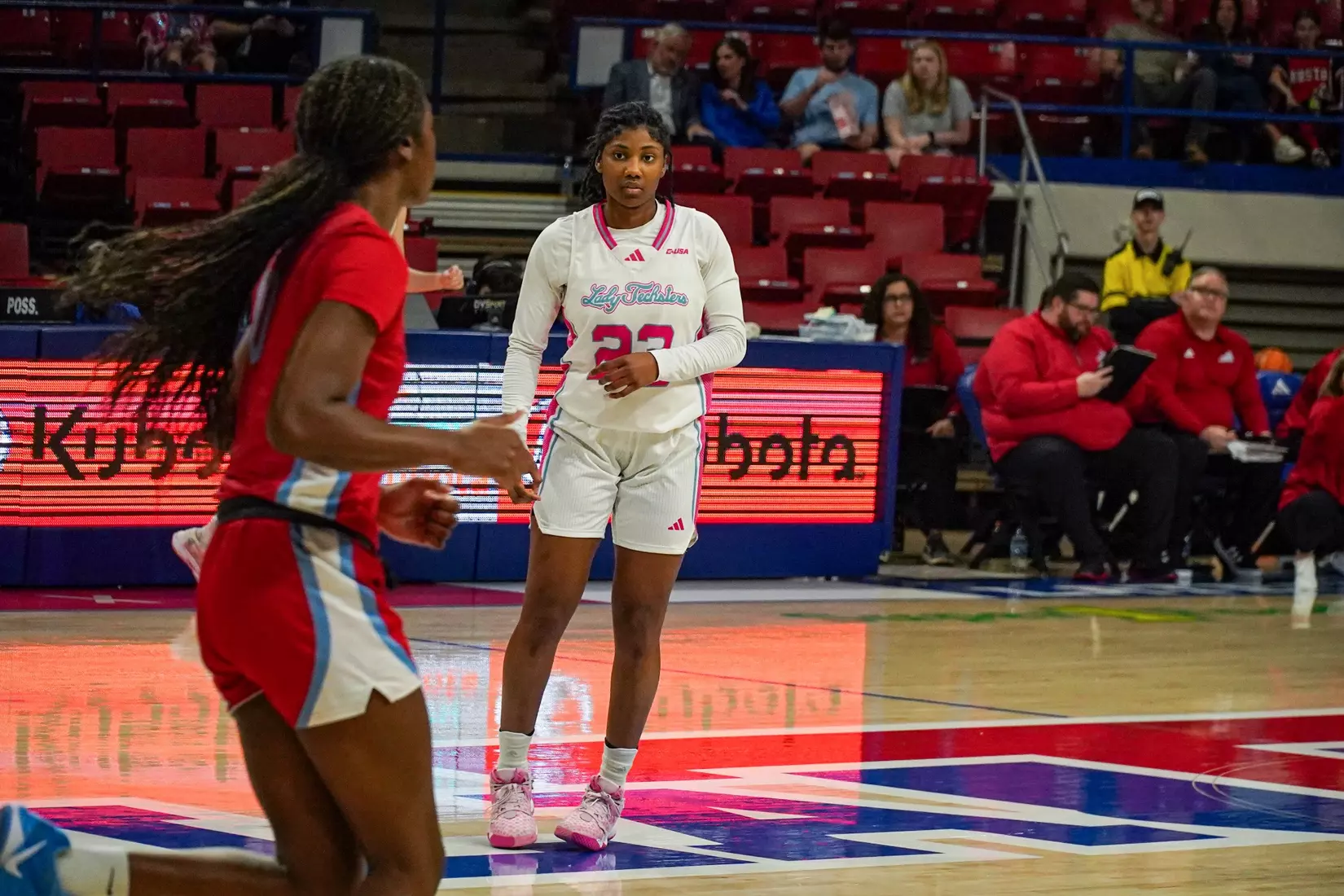 LA Tech erases 10-point 4th quarter deficit to beat Liberty 67-66