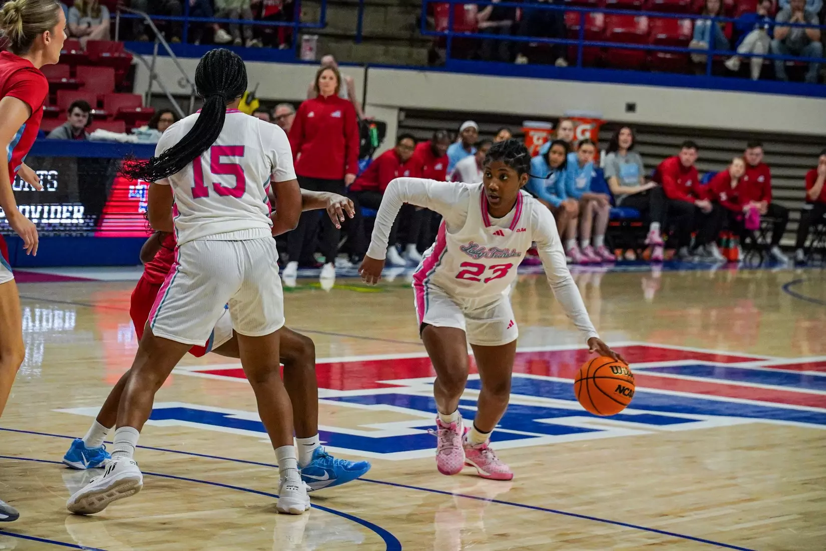 LA Tech erases 10-point 4th quarter deficit to beat Liberty 67-66