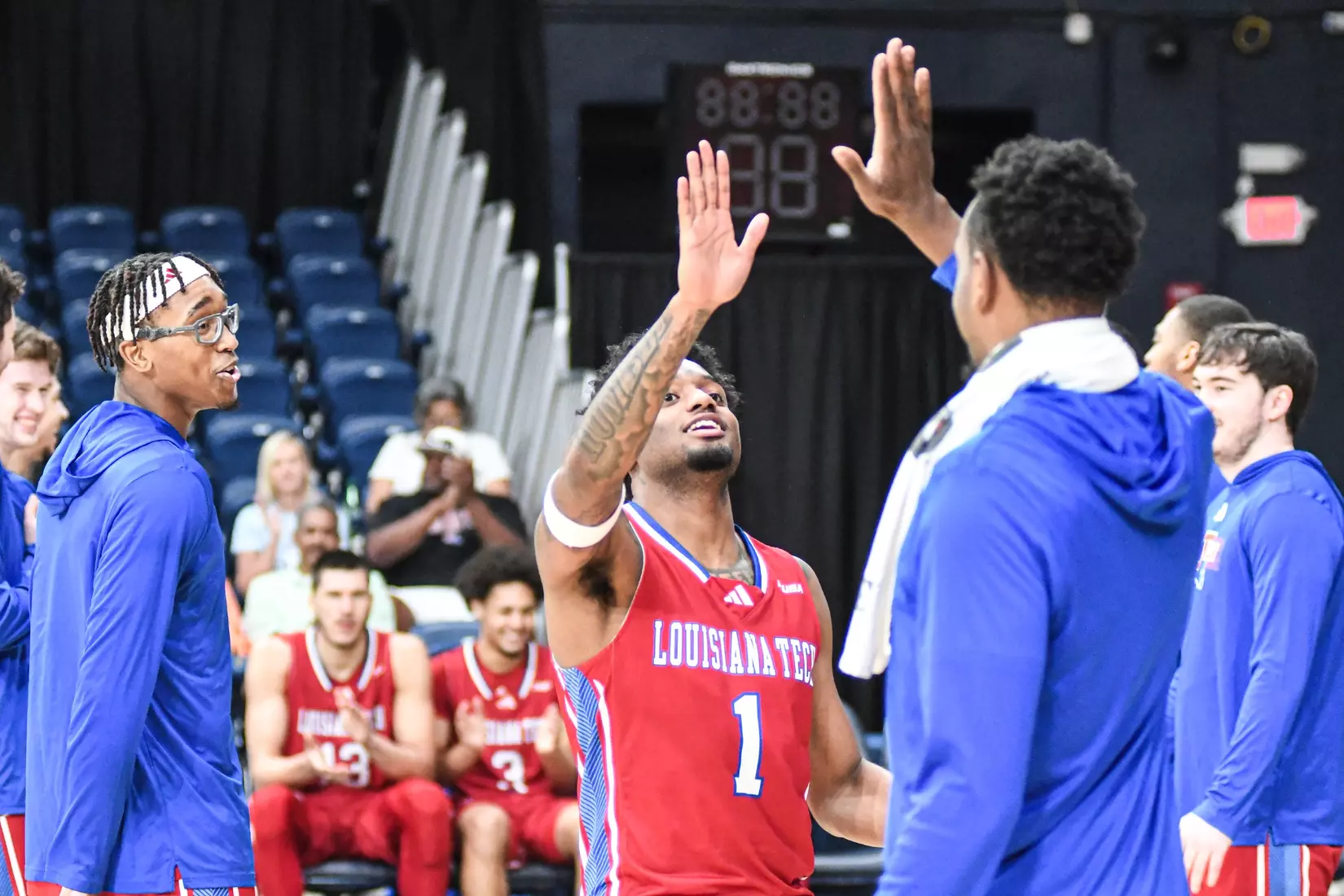 Bulldogs snap road losing skid with 82-71 win over Panthers in Miami