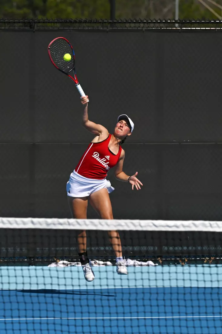 Bulldogs fall to nationally ranked Shockers, 4-1