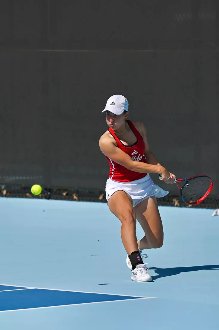 Bulldogs fall to nationally ranked Shockers, 4-1