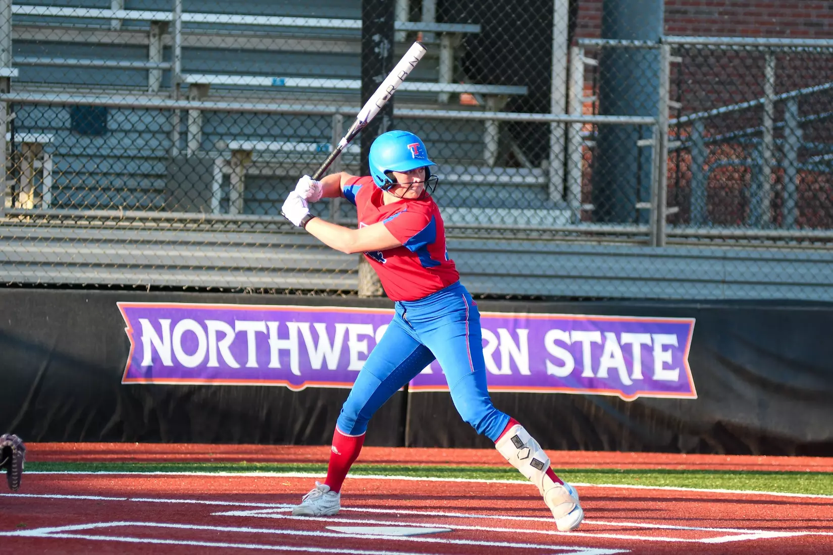 Bulldogs Blank Demons 3-0 for ninth straight win.