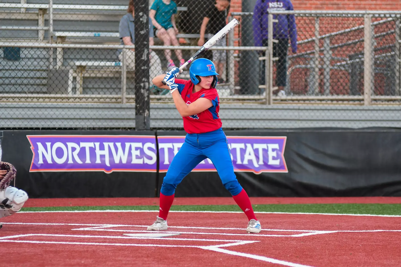 Bulldogs Blank Demons 3-0 for ninth straight win.