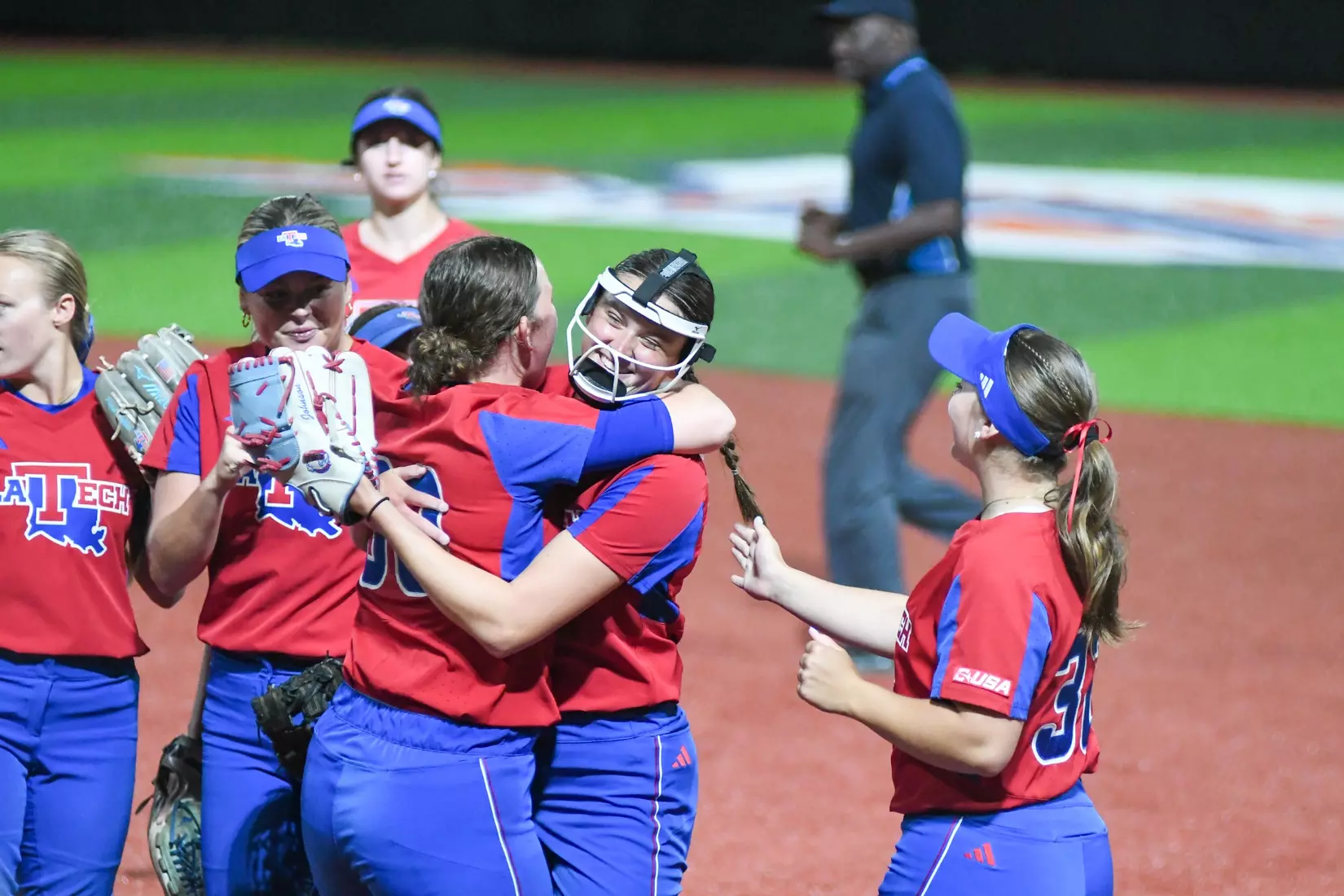Bulldogs Blank Demons 3-0 for ninth straight win.