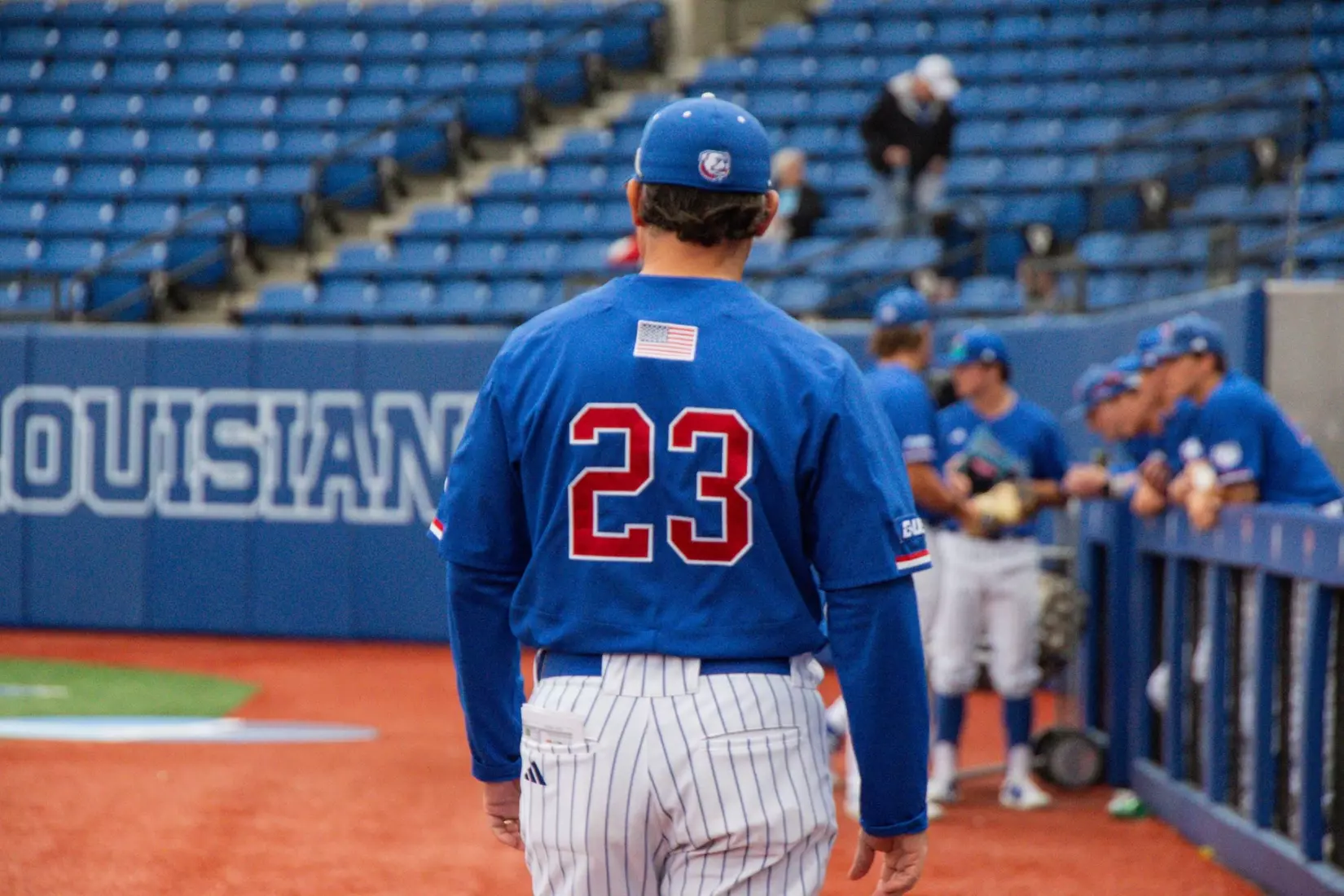 Bulldogs take series opener from Jaguars, Burroughs earns 400th career win