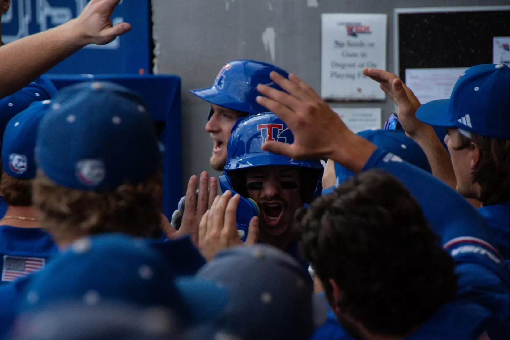 Bulldogs take series opener from Jaguars, Burroughs earns 400th career win