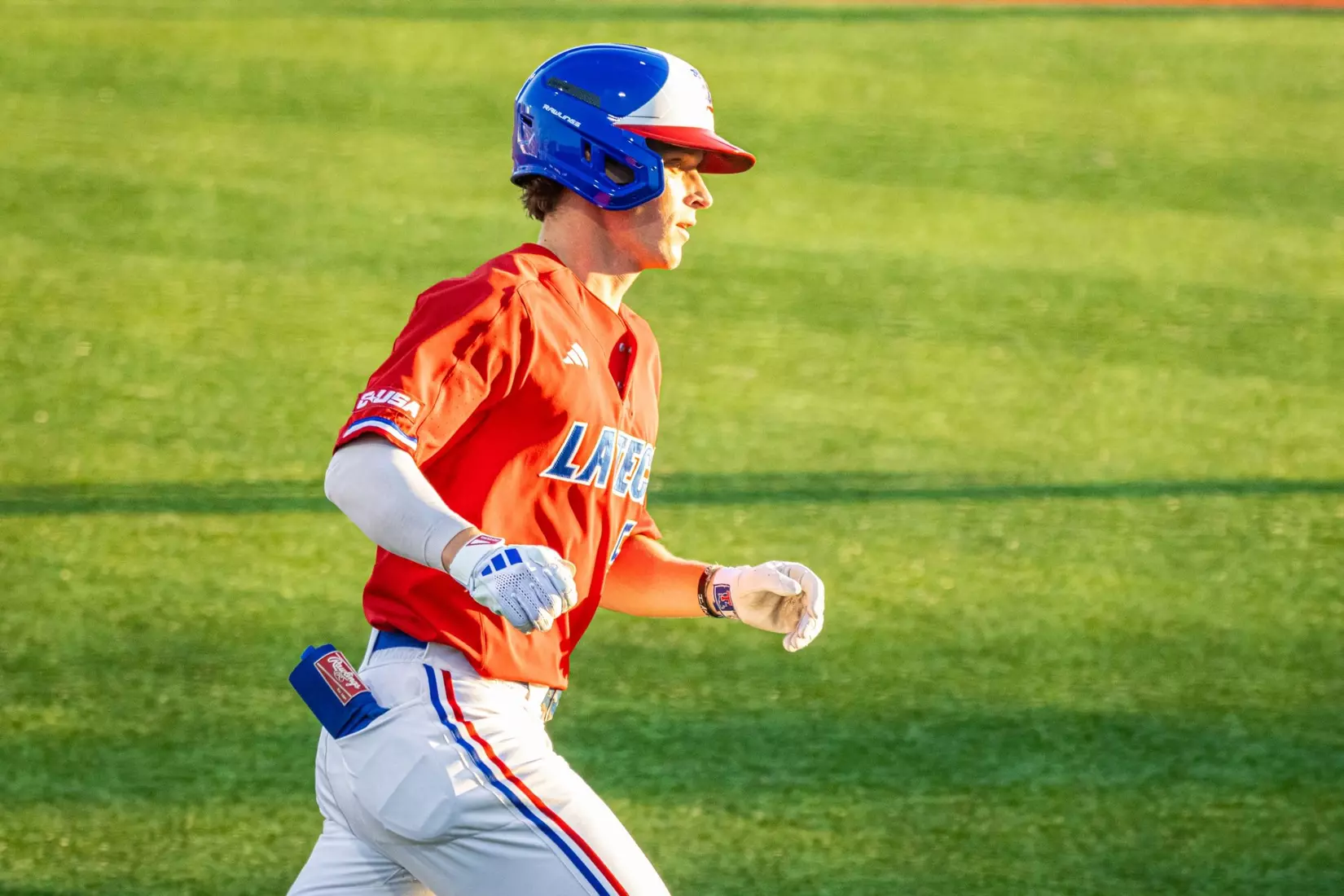 Bulldogs take care of crosstown foe Tigers, 14-6